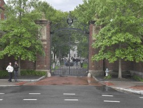 特朗普再威胁哈佛大学考虑撤款30亿美元