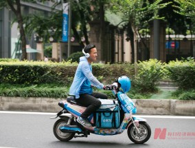 饿了么再燃外卖战场硝烟淘宝闪购助攻：京东、美团交火阿里终于坐不住了