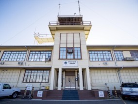 在法官阻止将移民转移到关塔那摩湾后，美国将移民驱逐到委内瑞拉