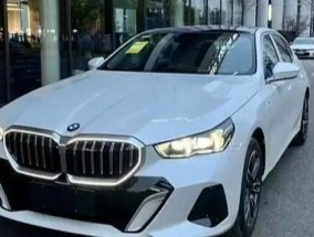 豪车价格战升级！宝马5系跌破29万，多品牌跟进“一口价”